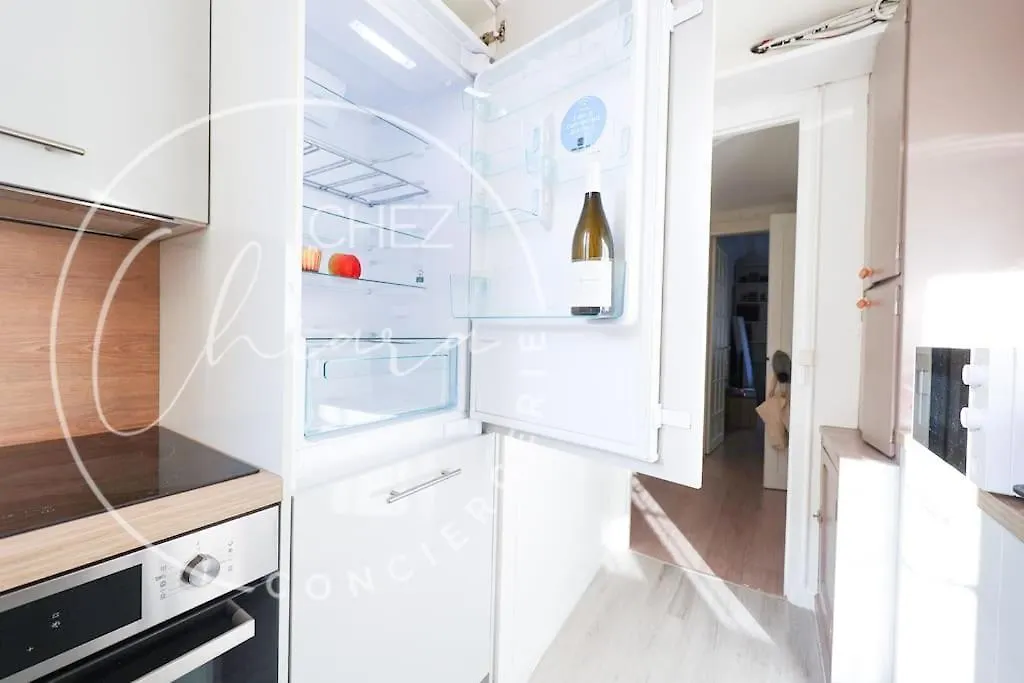 Renovated Flat For 6 Tour Eiffel Apartment Paris 0*,  France